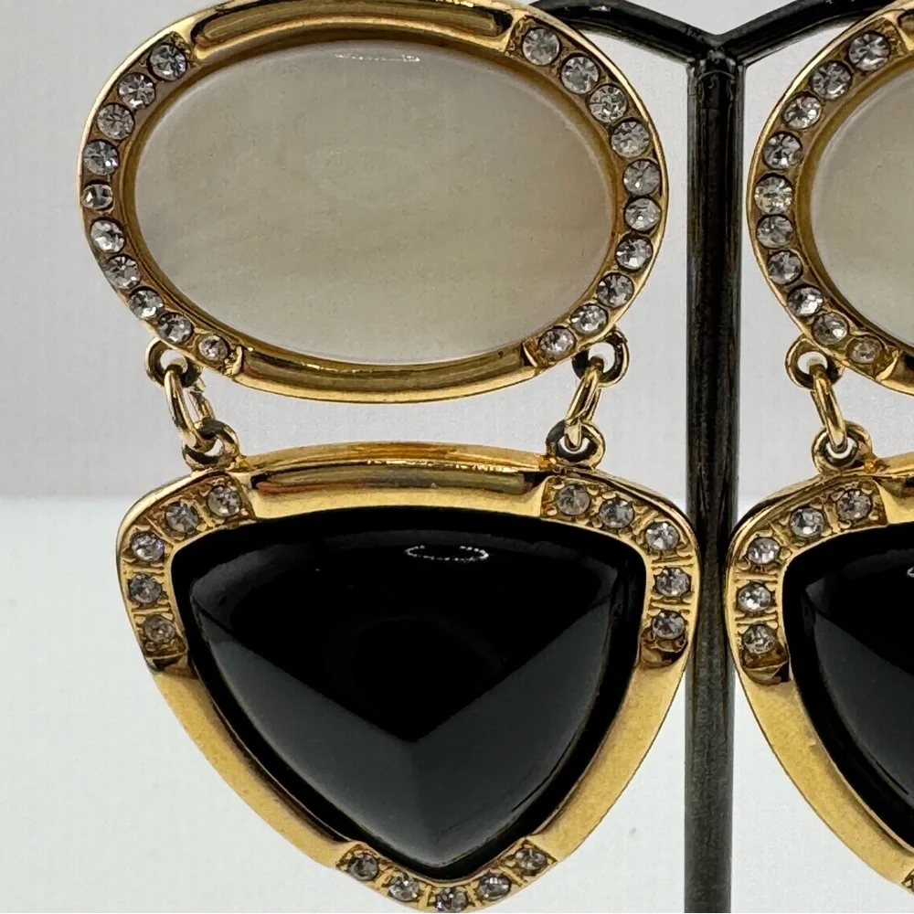 Vintage 80’s Elegant Gold and Black Dangle Clip Earrings - Picture 7 of 8